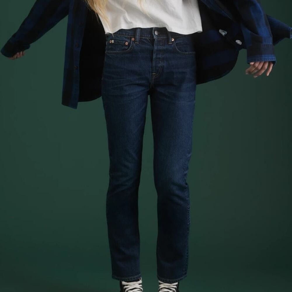 NWT AE 77 Premium Denim Jeans Straight Crop Size 12
